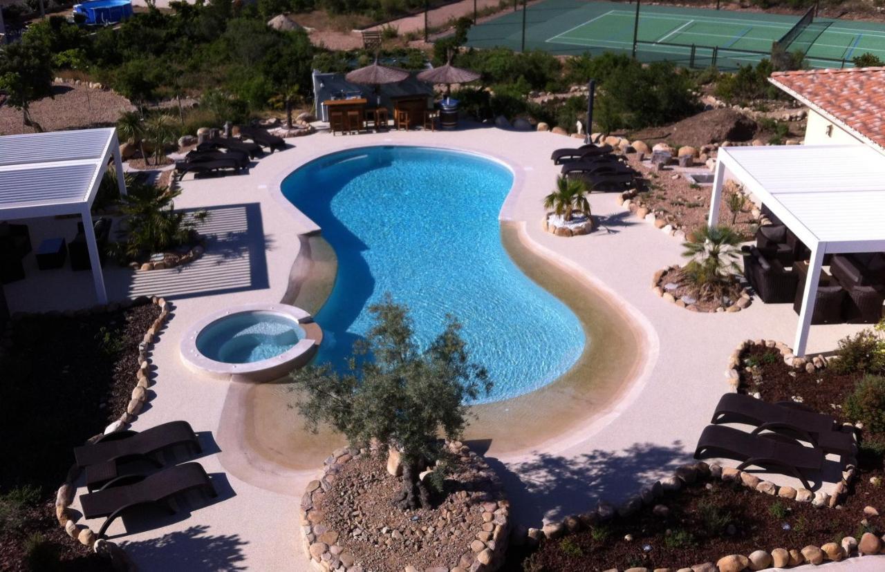 L'Hacienda Piscine Chauffee A 28, Spa, Boulodrome Et Court De Tennis Prives, 2 Villas Independantes Porto-Vecchio  Buitenkant foto